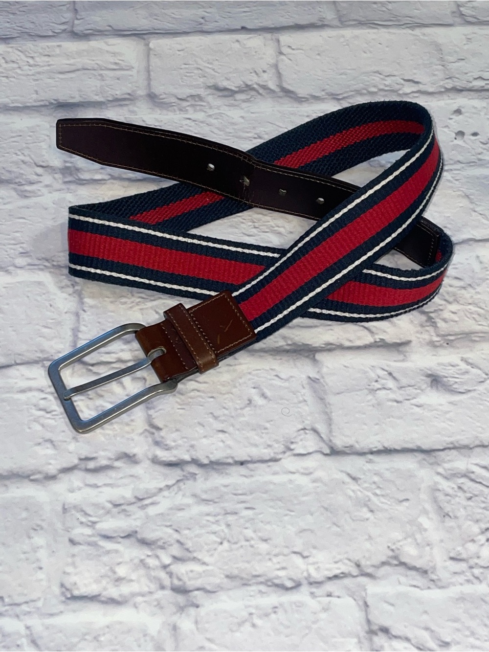 Banana Republic Striped Canvas Belt in Red, Navy & White. Size 36
